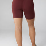 Women's Hugcurve No Front Seam Biker Shorts 6" Blackberry